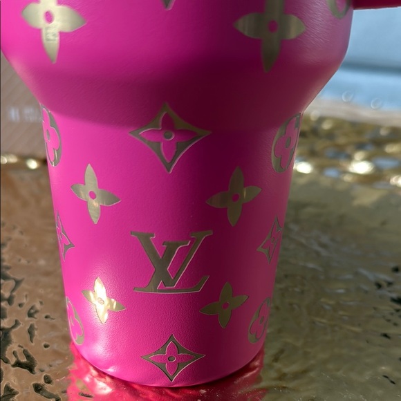 Stanley Pink and Gold Accent Tumbler - Picture 3 of 5